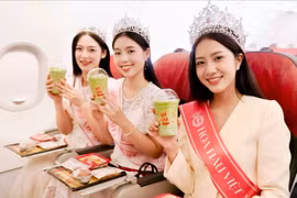 Tân Hoa hậu Việt Nam bay cùng Vietjet trên hành trình đầu tiên sau lễ đăng quang