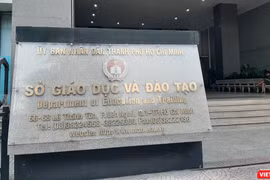 Sở Giáo dục và Đào tạo TP.HCM nhận thù lao của Nhà xuất bản: Nhiều dấu hiệu sai phạm