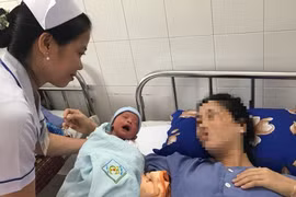 Cứu cống mẹ con sản phụ bị nhau cài răng lược nguy kịch tính mạng. Ảnh: BVCC