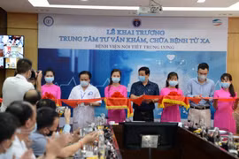 Lễ Khai trương Trung tâm tư vấn, khám chữa bệnh từ xa tại BV Nội tiết Trung ương. Ảnh: BVCC