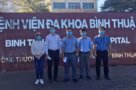 Nhiều bác sĩ BV Chợ Rẫy tức tốc đi Bình Thuận phòng chống COVID-19. Ảnh: Bệnh viện Chợ Rẫy cung cấp