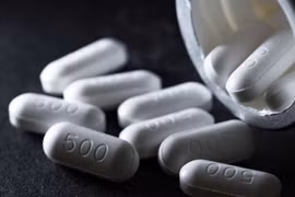 Cứu sống 6 bệnh nhân ngộ độc paracetamol, tính mạng nguy kịch. Ảnh: Internet