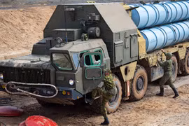Tên lửa S-300 của quân đội Nga