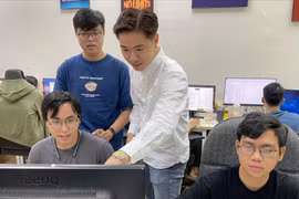Lộ dữ liệu cá nhân: Cài đặt phần mềm "lậu" dễ bị nghe lén, khai thác thông tin