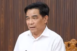 Ông Lê Văn Dũng, Chủ tịch UBND tỉnh Quảng Nam tại họp báo.