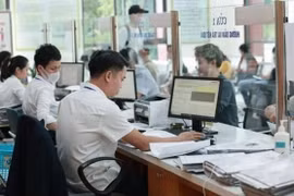 Tinh gọn bộ máy: Cán bộ công chức nghỉ hưu trước tuổi có thể nhận bao nhiêu tiền?