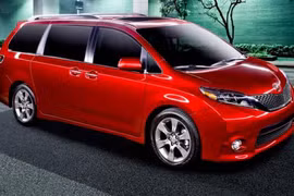 Toyota minivan Sienna