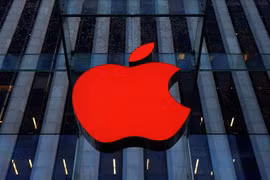 Một lượng không nhỏ chất thải độc hại đã được Apple xử lý không đúng cách- (ẢNH: REUTERS).