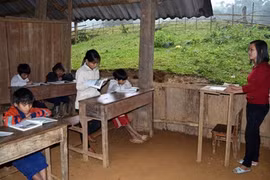 Sở Sở GD-ĐT Quảng Trị đề nghị miễn học phí cho 16.000 học sinh vùng biển- (Ảnh minh họa).