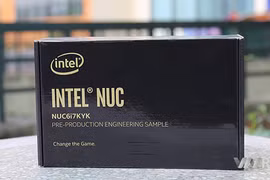  Intel NUC NUC6i7KYK
