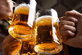Người Việt tiêu thụ 3,4 tỷ lít bia mỗi năm.