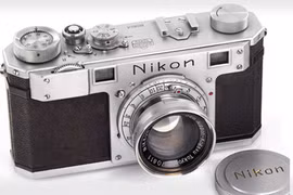 Nikon 1 được sản xuất vào tháng 4/1948.