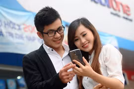 Để khuyến khích phát triển thuê bao trả sau cần áp dụng tăng ưu đãi, khuyến mãi. Ảnh Internet.