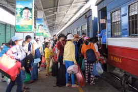 TP.HCM: Thêm 31 chuyến tàu và giảm tới 60% giá vé dịp nghỉ 30/4