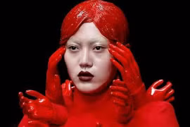 Kinh dị show thời trang “đẫm máu” ở Trung Quốc