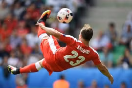 Hình ảnh đáng nhớ của Shaqiri tại Euro 2016.