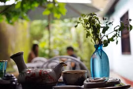 Quán trà 'im lặng' giữa phố cổ Hội An