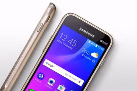 Samsung 'trình làng' smartphone siêu rẻ Galaxy J1 Mini