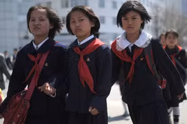 Kim Jong-un chuyển gần 2 triệu USD cho các trường Triều Tiên tại Nhật Bản