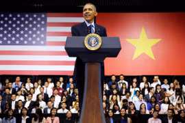 Ai giúp Tổng thống Obama viết diễn văn xúc động tại Việt Nam?