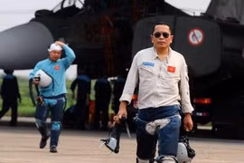 Phi công Trần Quang Khải