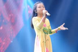 Nguyễn Hoàng Mai Anh trở thành một trong những gương mặt sáng giá của Giọng Hát Việt Nhí 2016.