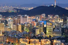 Thót tim khám phá Seoul từ độ cao 555 mét