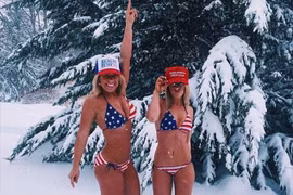 Dàn hotgirl khoe thân gợi cảm ủng hộ “tổng thống” Trump