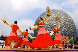  Không chỉ tập trung đầu tư cho công nghệ hiện đại, các giá trị truyền thống cũng được Hàn Quốc "bảo quản" kỹ lưỡng.