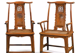 Cặp ghế cổ trị giá 25 tỷ đồng