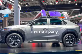 Xe điện tự lái do Toyota và Pony.ai phát triển. Ảnh CNEV Post