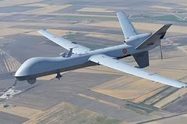 Máy bay không người lái trinh sát tấn công MQ-9, trang bị hệ thống quang điện tử hồng ngoại EO/IR của General Atomics. Ảnh General Atomics
