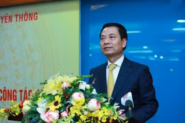 Bộ trưởng Bộ TT&TT Nguyễn Mạnh Hùng