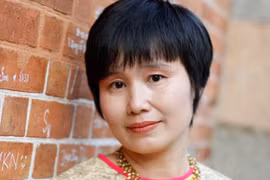 Nhà báo 