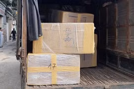 Bắt giữ 4 đối tượng và 600kg ma túy đá tại Nghệ An.