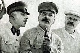 Stalin (giữa) vẫn là một trong những nguyên nhân gây nên "vụ án Leningrad" thảm khốc (Ảnh: Tư liệu)