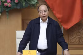 Thủ tướng Nguyễn Xuân Phúc: "Phát triển bền vững ngành công nghiệp alumin và luyện nhôm phải quan tâm tới bảo vệ môi trường, đảm bảo an ninh, quốc phòng..."- Ảnh báo Tiền phong.