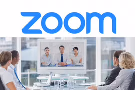 Ứng dụng Zoom đang bị chỉ trích vì một loạt các vấn đề liên quan đến quyền riêng tư và bảo mật. Ảnh: CNN