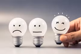 Làm thế nào để doanh nghiệp có thể làm "chiều lòng khách đến, vừa lòng khách đi"? Ảnh: Kochie's Business Builders