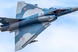 Pháp cho máy bay chiến đấu Mirage 2000C nghỉ hưu sau bốn thập kỷ phục vụ (Ảnh: Military Watch Magazine)