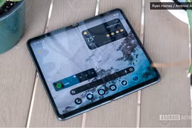 Tin đồn về Google Pixel Fold 2: Người dùng mong muốn điều gì trên mẫu Pixel Fold thế hệ tiếp theo? (Ảnh: Android Authority)