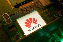 Mỹ cân nhắc cắt đứt Huawei khỏi chuỗi cung ứng chip (Ảnh: SCMP)