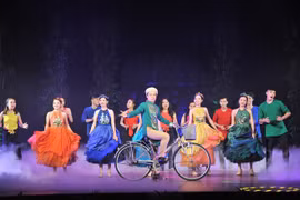 Nhạc kịch "Chuyện tình nàng Giáng Hương" 
