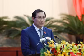 Sáng 19/12, Chủ tịch UBND TP Đà Nẵng Huỳnh Đức Thơ đã có giải bày với cử tri về những vấn đề Đà Nẵng đã và đang trải qua
