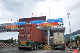 BOT Phước Tượng-Phú Gia (thị trấn Lăng Cô, Phú Lộc, T.T.Huế) đặt trạm thu phí "kiểu tận thu" khi cách hầm Phước Tượng-Phú Gia đến chục km
