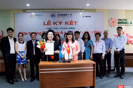 Bà Miyako Kake – Chủ tịch HĐQT, Tổng Giám đốc Học viện Junsei (ĐH quốc tế Kibi, Nhật) và TS. Nguyễn Thị Anh Đào – Chủ tịch HĐQT Đại học Đông Á ký thỏa thuận hợp tác đào tạo và việc làm cho sinh viên các ngành tại Nhật.