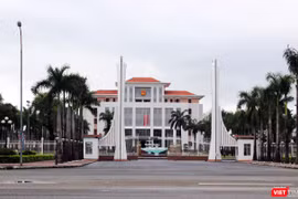  UBKT Trung ương vừa có thông cáo đề nghị Ban Bí thư xem xét thi hành kỷ luật đối với đồng chí Lê Phước Thanh, nguyên Bí thư Tỉnh ủy Quảng Nam và thi hành kỷ luật cảnh cáo đối với các cá nhân liên quan đến sai phạm của Ban cán sự đảng UBND tỉnh Quảng Nam 