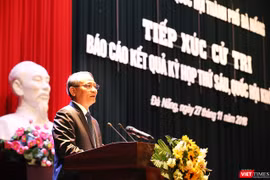 Bí thư Đà Nẵng Trương Quang Nghĩa tại Hội nghị tiếp xúc cử tri các quận trên địa bàn TP Đà Nẵng sáng 27/11.