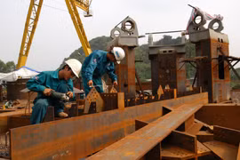 Doanh nghiệp Nhà nước không được góp vốn vào bất động sản, ngân hàng