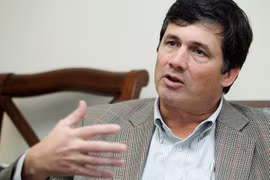 Ông Mark Lambert